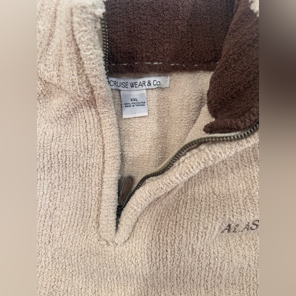 COZY Alaska Zip Pullover - Picture 2 of 4